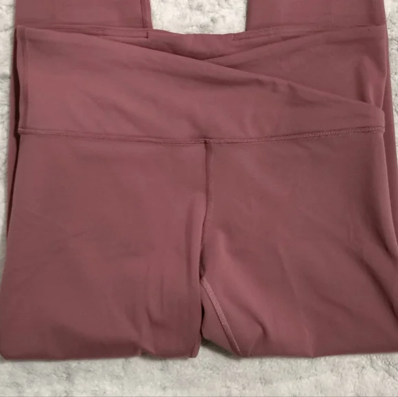 Lululemon Always On High Rise 28" Everlux "Plumful" Women's 10 Rare Athleisure - Picture 7 of 7